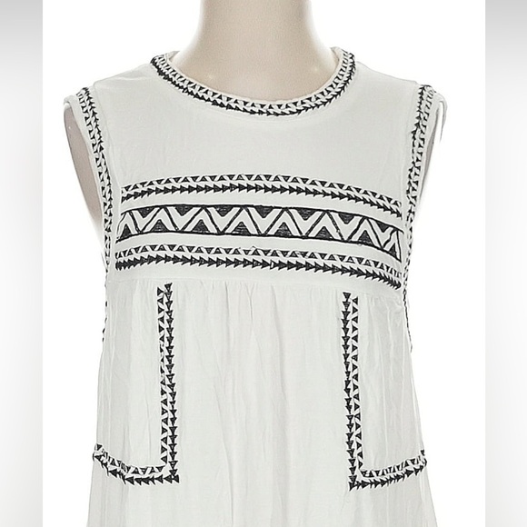 POL Boho White Black Embroidered Pattern Scoop Neck Relaxed Fit Midi Dress•Small - Picture 2 of 8